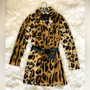 🚨🔥BEBE LEOPARD COAT🔥🚨